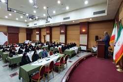 برگزاری همایش آموزشی تخصصی مددکاران بنیاد خراسان رضوی